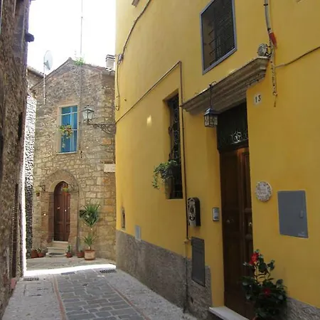 Antico Portale * Acquasparta