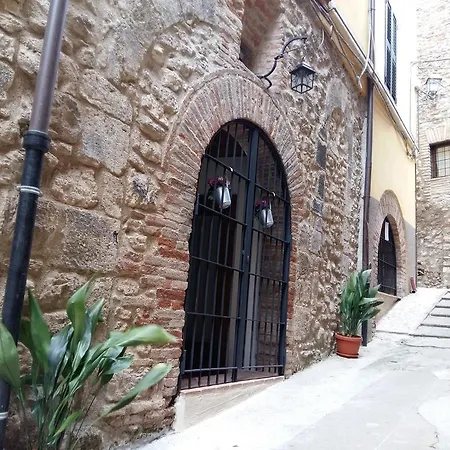 Antico Portale 4* 아쿠아스파르타